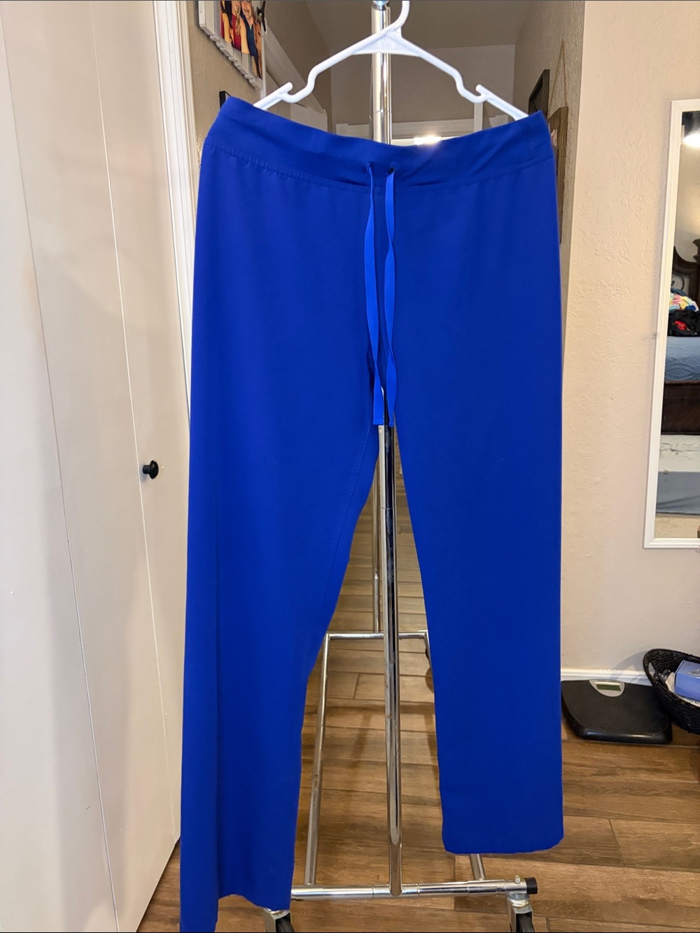 FigsWomen Straight Leg Drawstring Scrub Pants